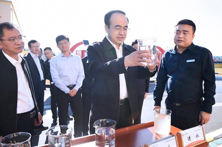 徐延彬：務(wù)實(shí)舉措、硬朗作風(fēng)，確保污染防治“百日攻堅”行動(dòng)取得實(shí)效