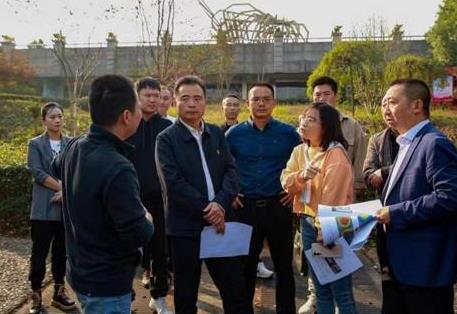 汪軍率隊到奧林匹克公園國家環(huán)境空氣質(zhì)量監測站實(shí)地調研藍天保衛戰工作