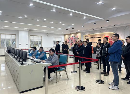 益陽(yáng)市生態(tài)環(huán)境局組織召開(kāi)全市2023年固體廢物環(huán)境管理工作培訓會(huì )