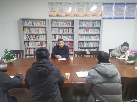 許忠亮到慈利縣許家坊土家族鄉大塘村調研環(huán)境整治項目建設和鄉村振興工作