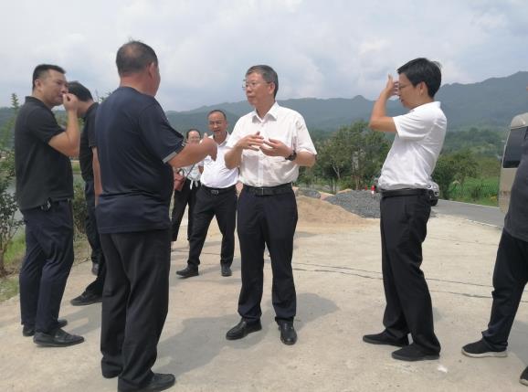長(cháng)沙市生態(tài)環(huán)境局赴寧鄉市巷子口鎮調研鄉村振興工作